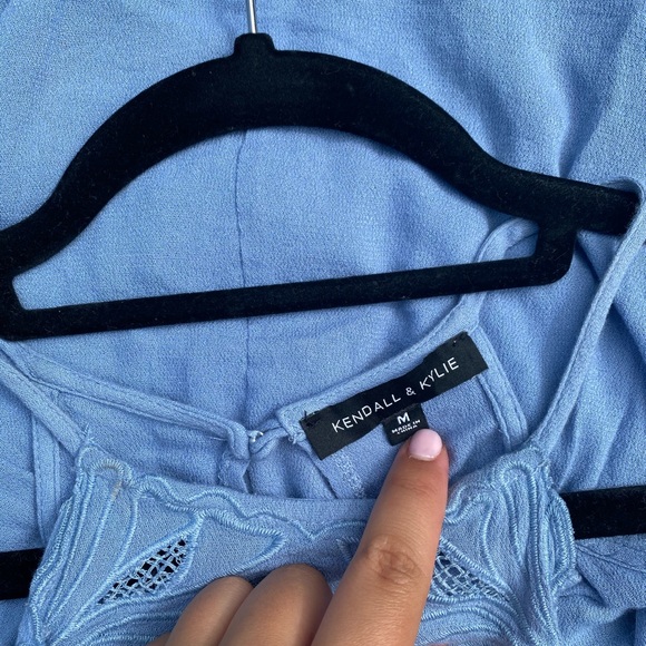 Kendall & Kylie Pacsun Light Blue Crop Top - Picture 3 of 4